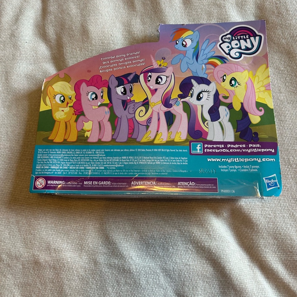 My little Pony Shimmering Friends 2018 NWT - Picture 5 of 7